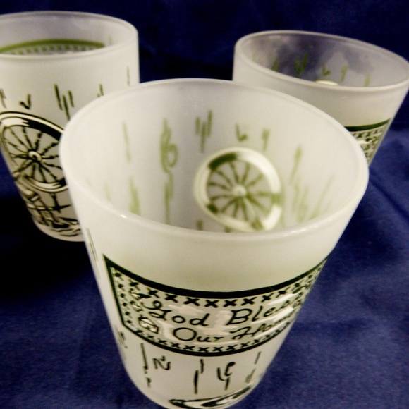 VTG Set of 4 Royal China Colonial Homestead small 3" Frosted Glass - Picture 4 of 5